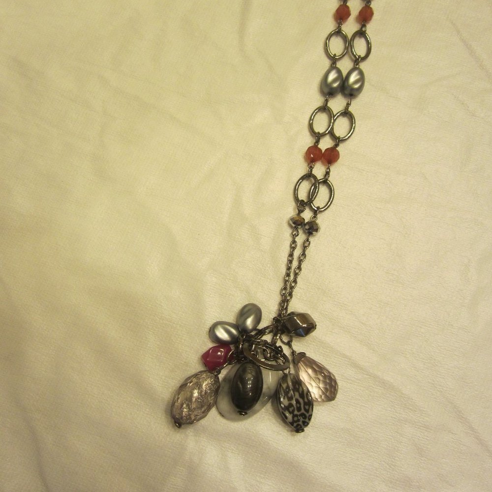 VTG 90'S SILVERTONE NECKLACE SIGNED NY, W/MULTI STONE & BEAD PENDANT